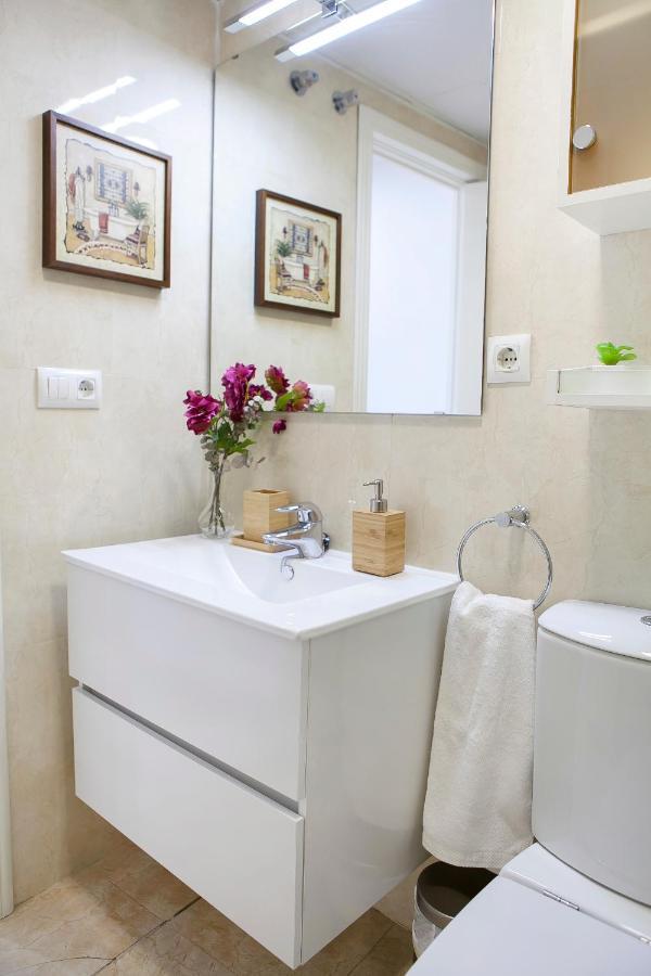 Apartamentos Rg Arenal II Sewilla Zewnętrze zdjęcie