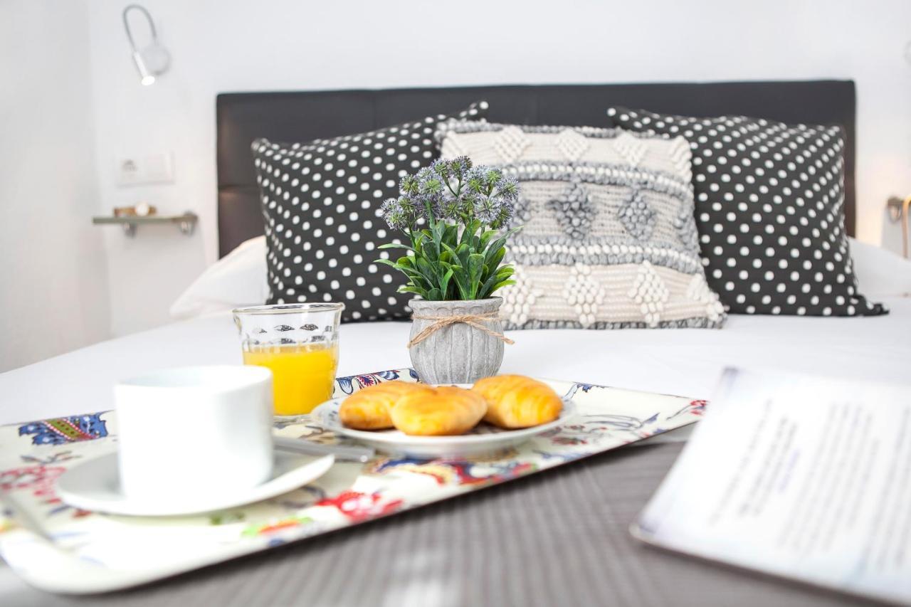 Apartamentos Rg Arenal II Sewilla Zewnętrze zdjęcie