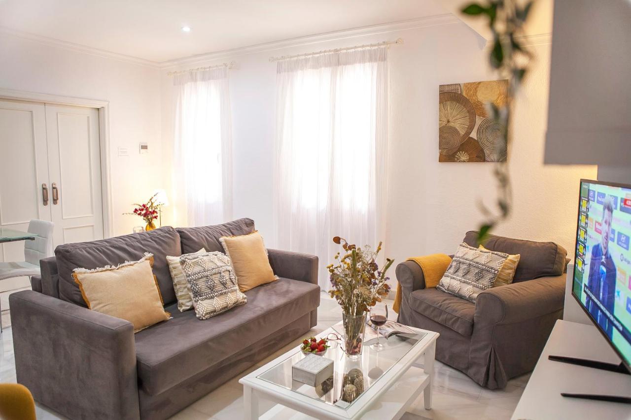 Apartamentos Rg Arenal II Sewilla Zewnętrze zdjęcie
